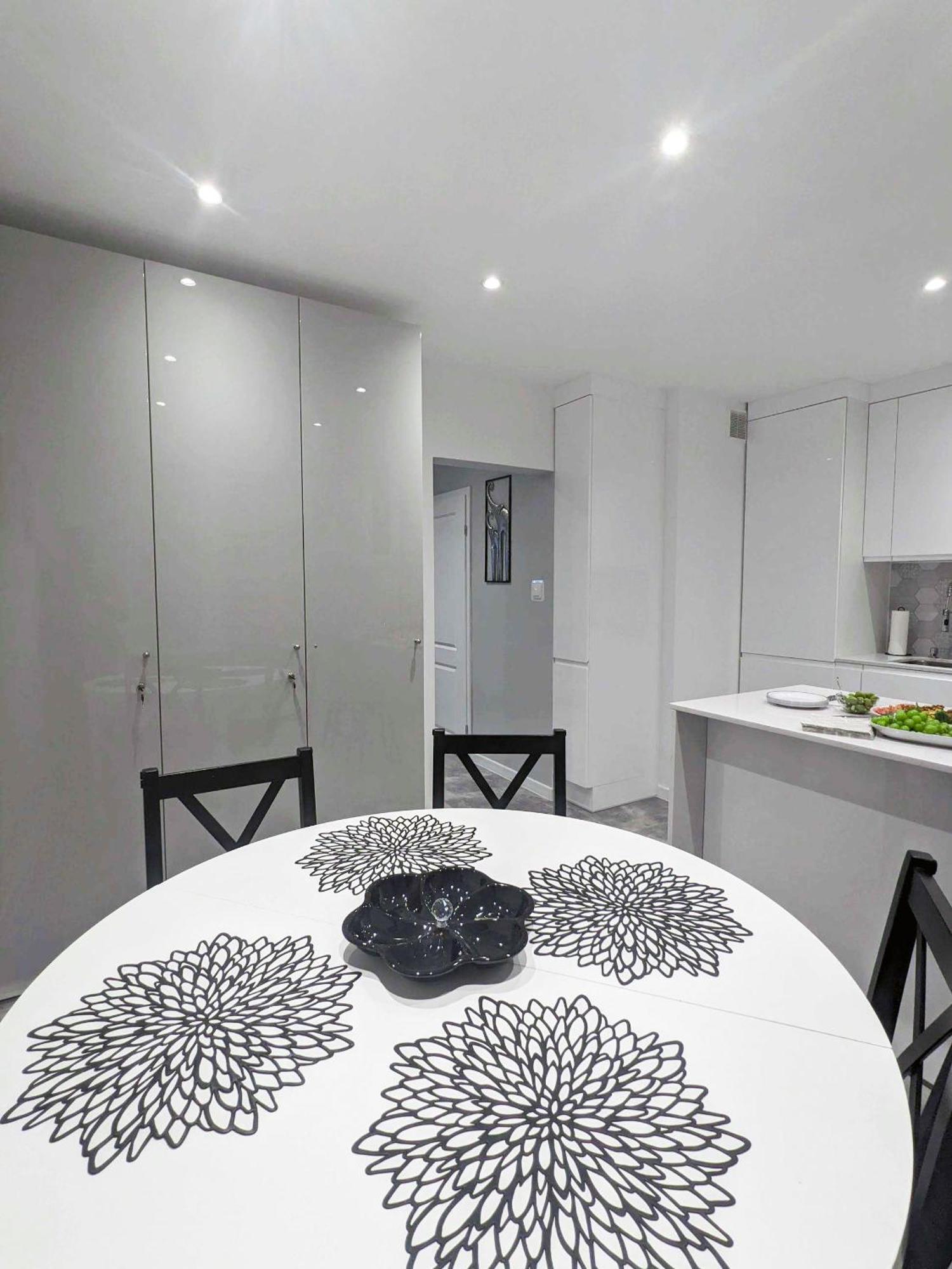 Ultra Modern, Spotless Apartment In Torun Ngoại thất bức ảnh