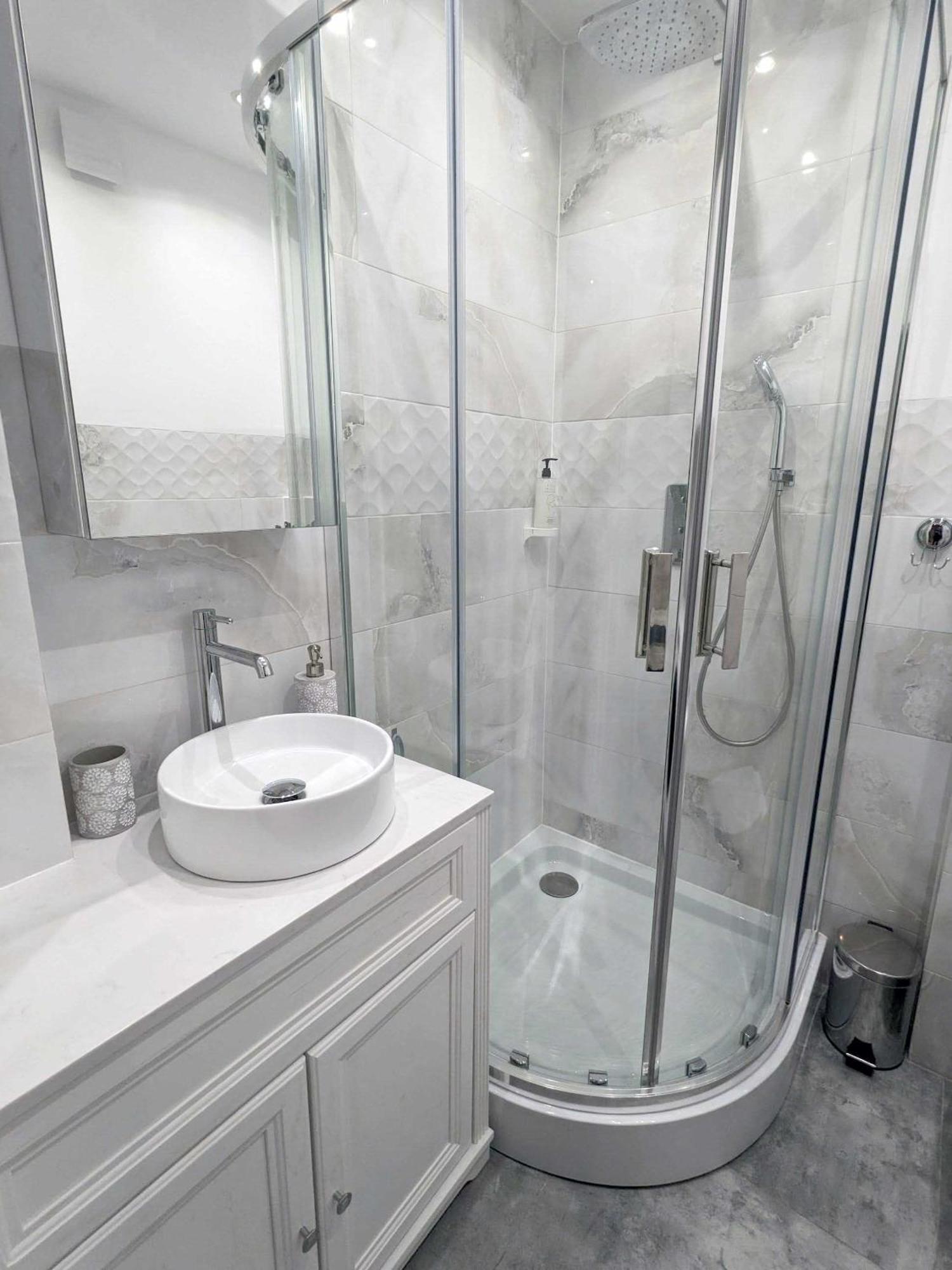 Ultra Modern, Spotless Apartment In Torun Ngoại thất bức ảnh